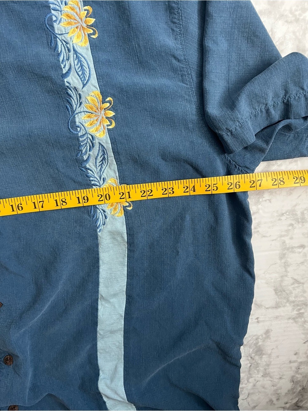 Tommy Bahama Mens 100% Silk Short Sleeve Shirt XXL Blue Yellow Floral Embroidery - Picture 6 of 8